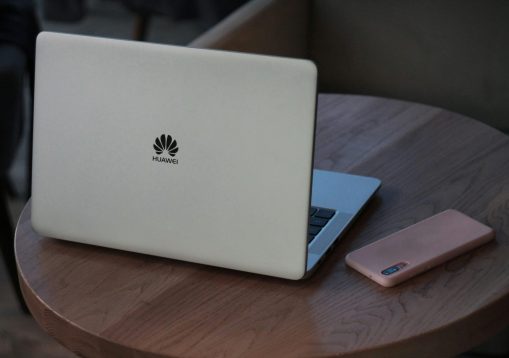 dmitry-rodionov-PjCQ5-4OwaI-unsplash